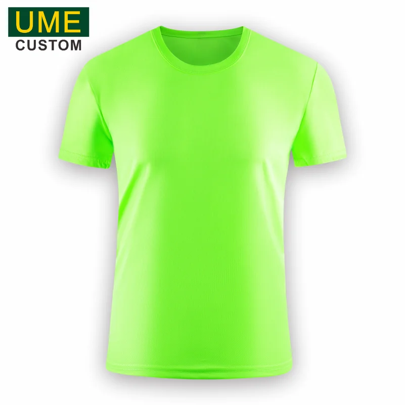 Stay Cool and Comfortable with the 2022 Men's Quick Dry Round Neck T-shirt