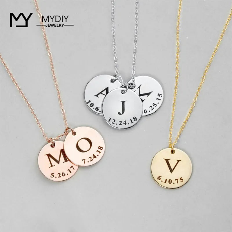 Personalized Stainless Steel Necklace with Customized Nameplate - Perfect Gift for Mom