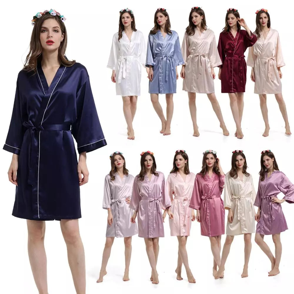 Luxurious Silk Bride Robe for Bridesmaids - A Must-Have for a Perfect Wedding Day