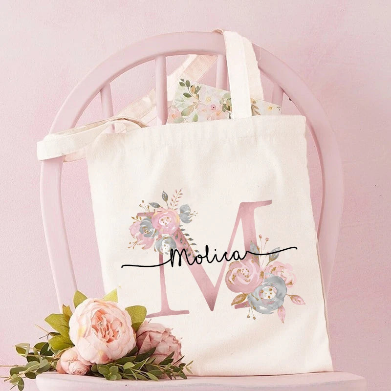 Personalized Bridesmaid Tote: Ideal Maid of Honor Gift