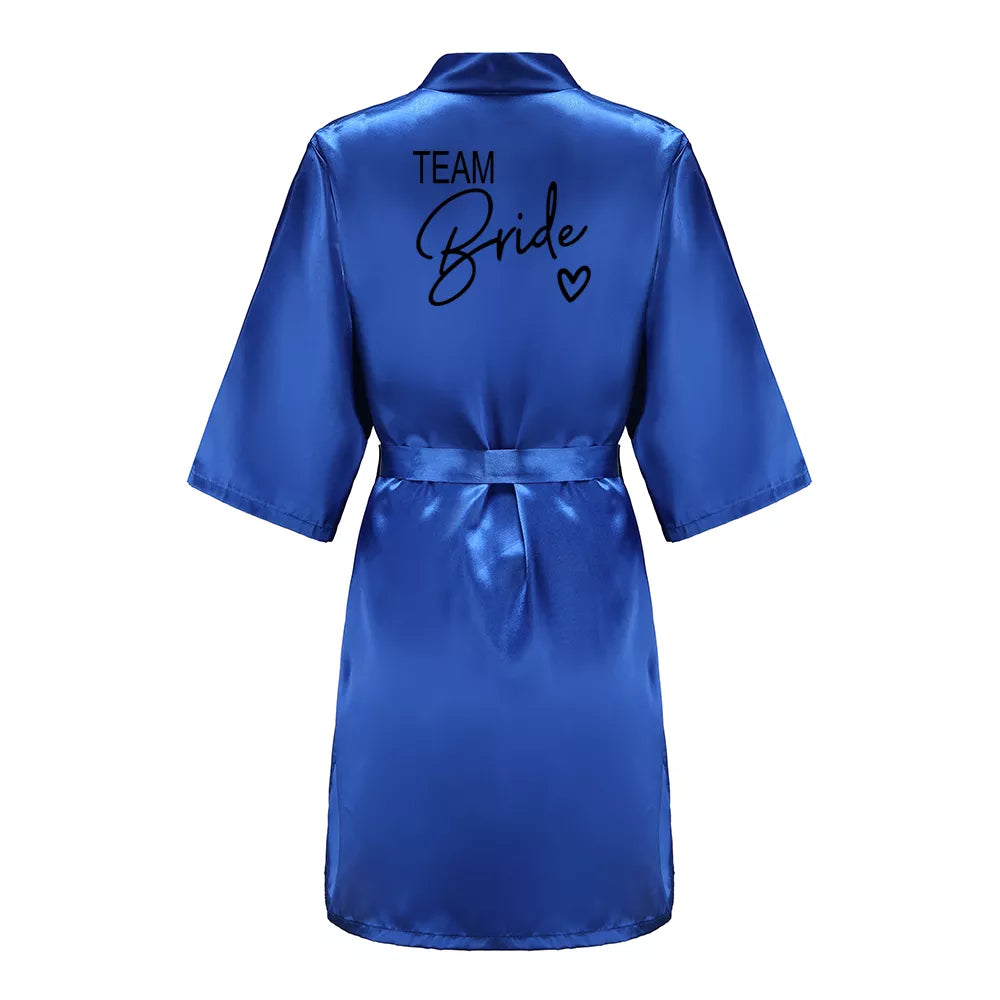 Elegant Team Bride Satin Robe for Wedding Party with Personalized Black Lettering