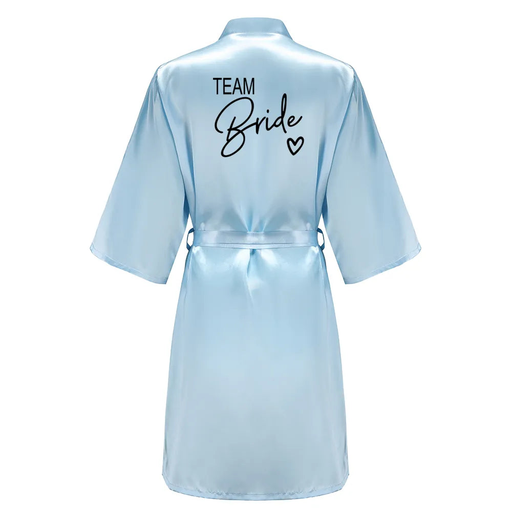 Elegant Team Bride Satin Robe for Wedding Party with Personalized Black Lettering