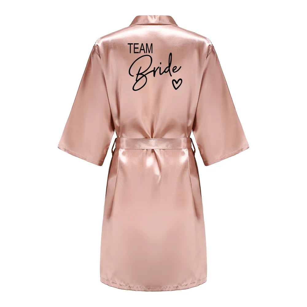 Elegant Team Bride Satin Robe for Wedding Party with Personalized Black Lettering