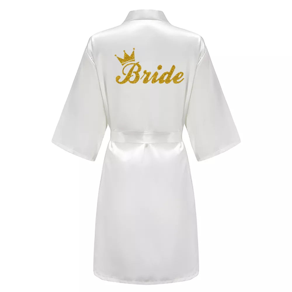 Elegant Team Bride Satin Robe for Wedding Party with Personalized Black Lettering