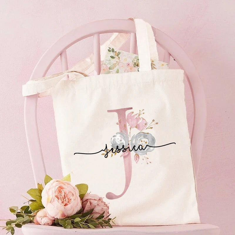 Personalized Bridesmaid Tote: Ideal Maid of Honor Gift